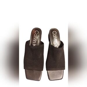 Size 8 Calvin Klein sandles